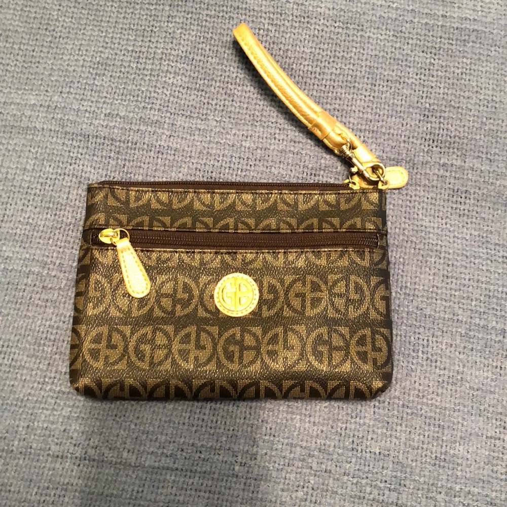 Wristlet
